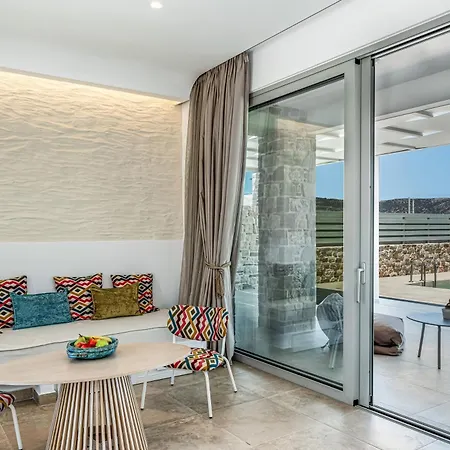 Orelia Luxury 1