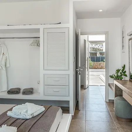 Orelia Luxury 1 Villa Amoopi